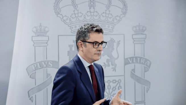 El Gobierno elimina de los ministerios los últimos ocho vestigios del franquismo